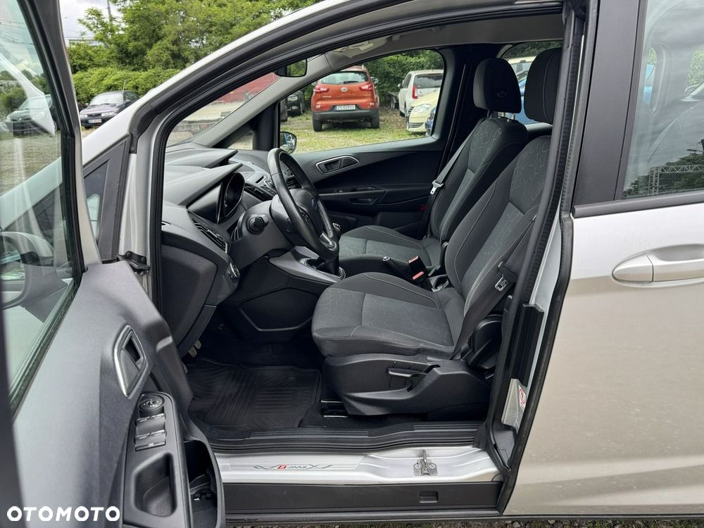 Ford B-MAX - 25