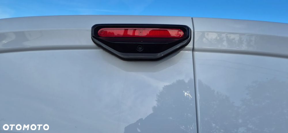 Citroën BERLINGO - 17