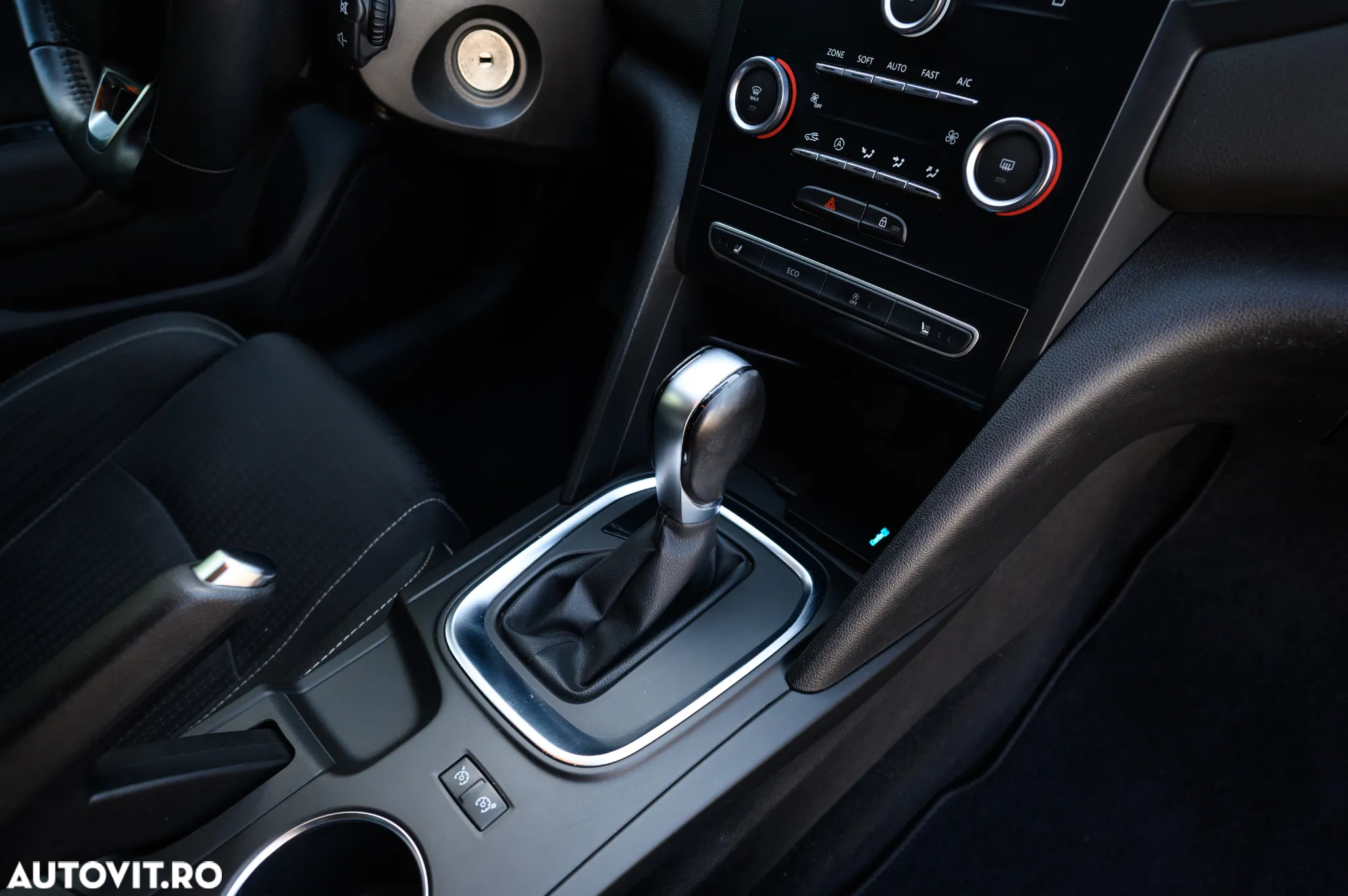 Renault Megane - 30