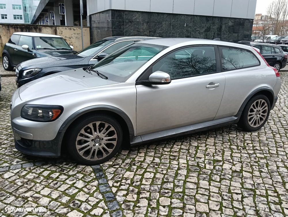 Volvo C30 1.6 D - 11