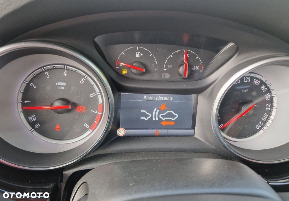 Opel Astra 1.4 Turbo Innovation - 26