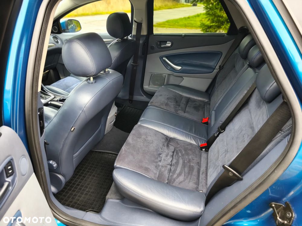 Ford Mondeo 2.0 TDCi Titanium - 25