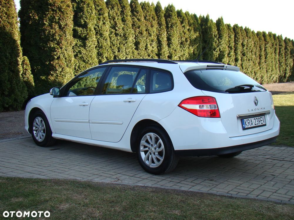 Renault Laguna - 10