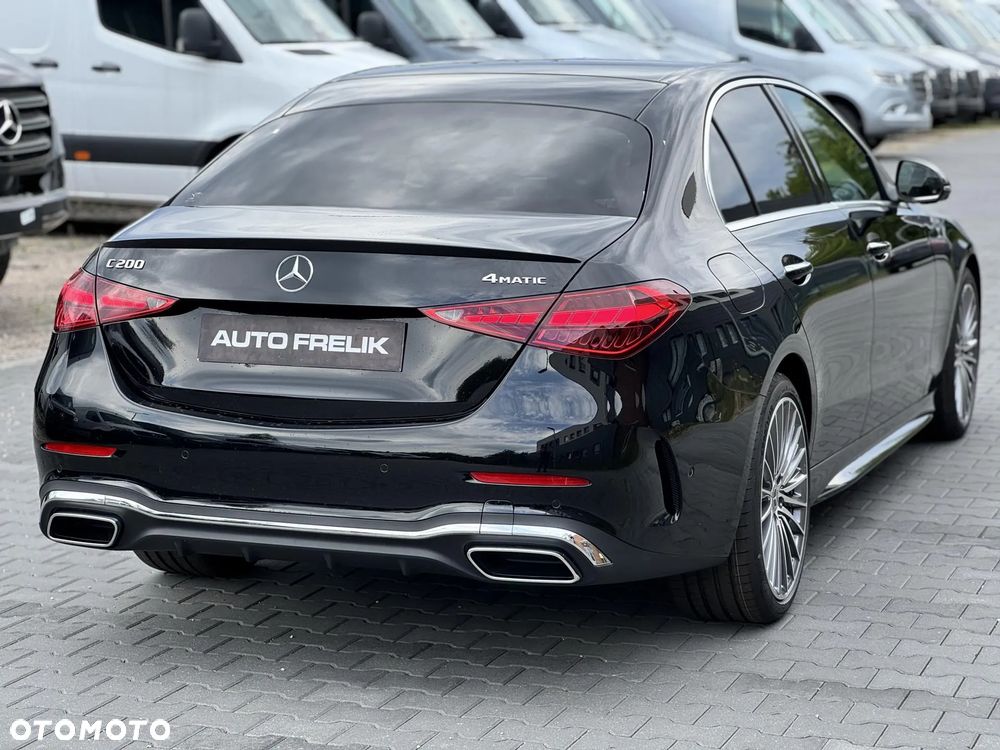 Mercedes-Benz Klasa C 200 4Matic 9G-TRONIC AMG Line - 7