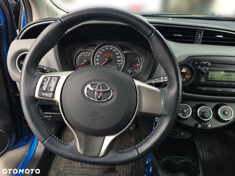 Toyota Yaris 1.33 Active - 9