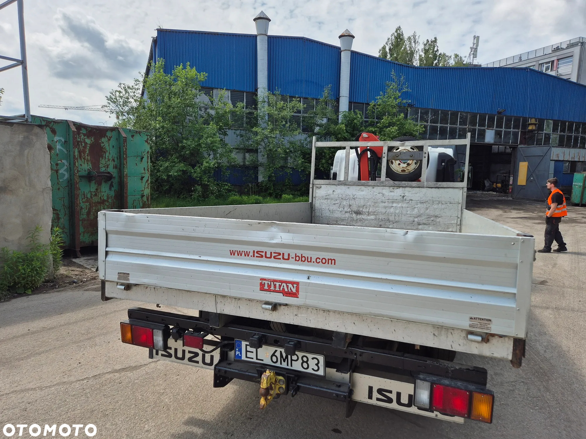 Isuzu N35 - 6