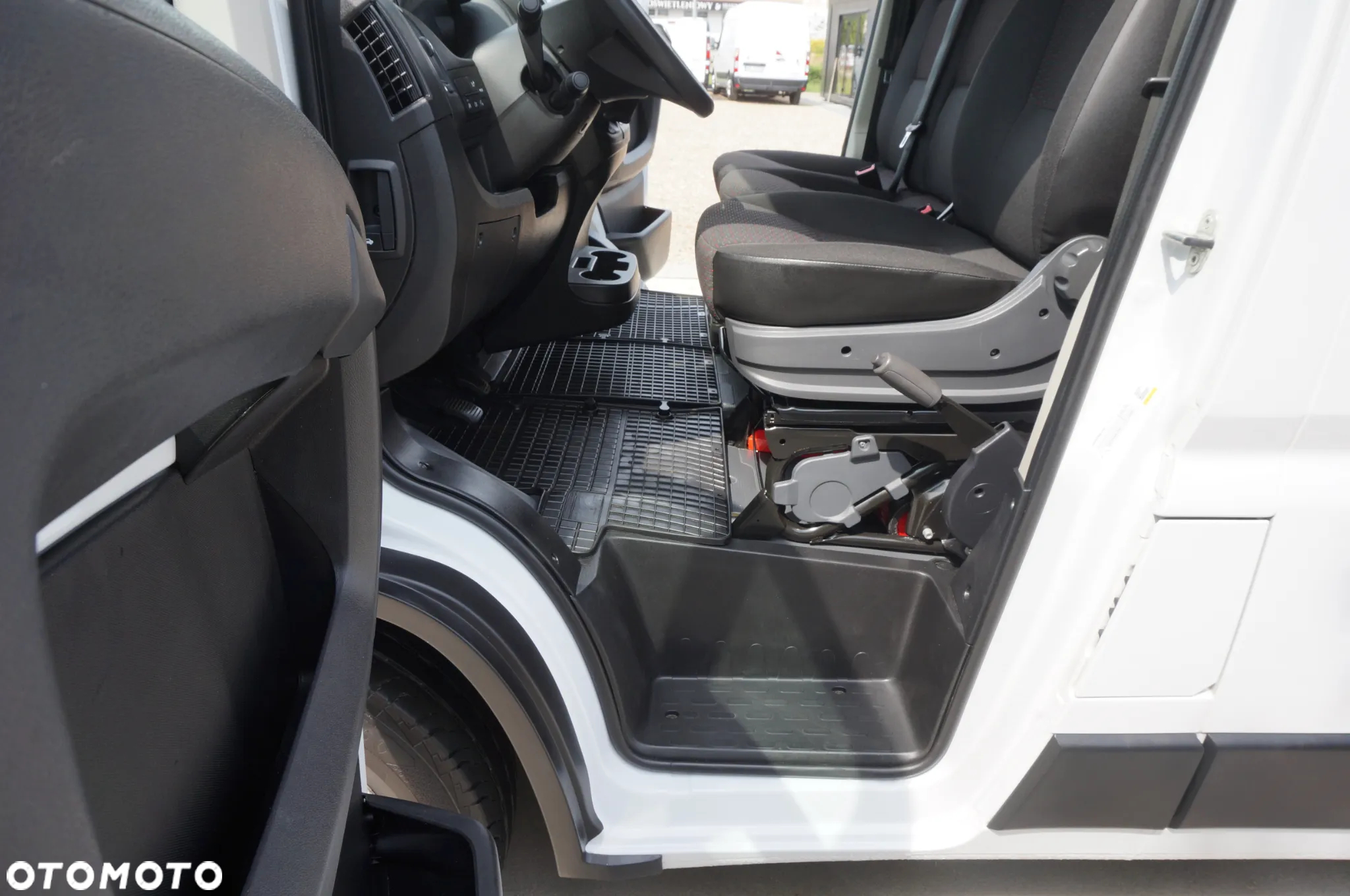 Peugeot BOXER VAN WZMOCNIONY HAK 3t. DMC.z.poj. 6500kg - 19