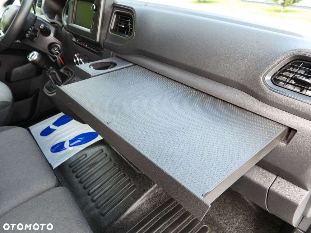 Renault MASTER FURGON BRYGADÓWKA 7 MIEJSC TEMPOMAT NAWIGACJA LEDY KLIMATYZACJA  135KM - 36