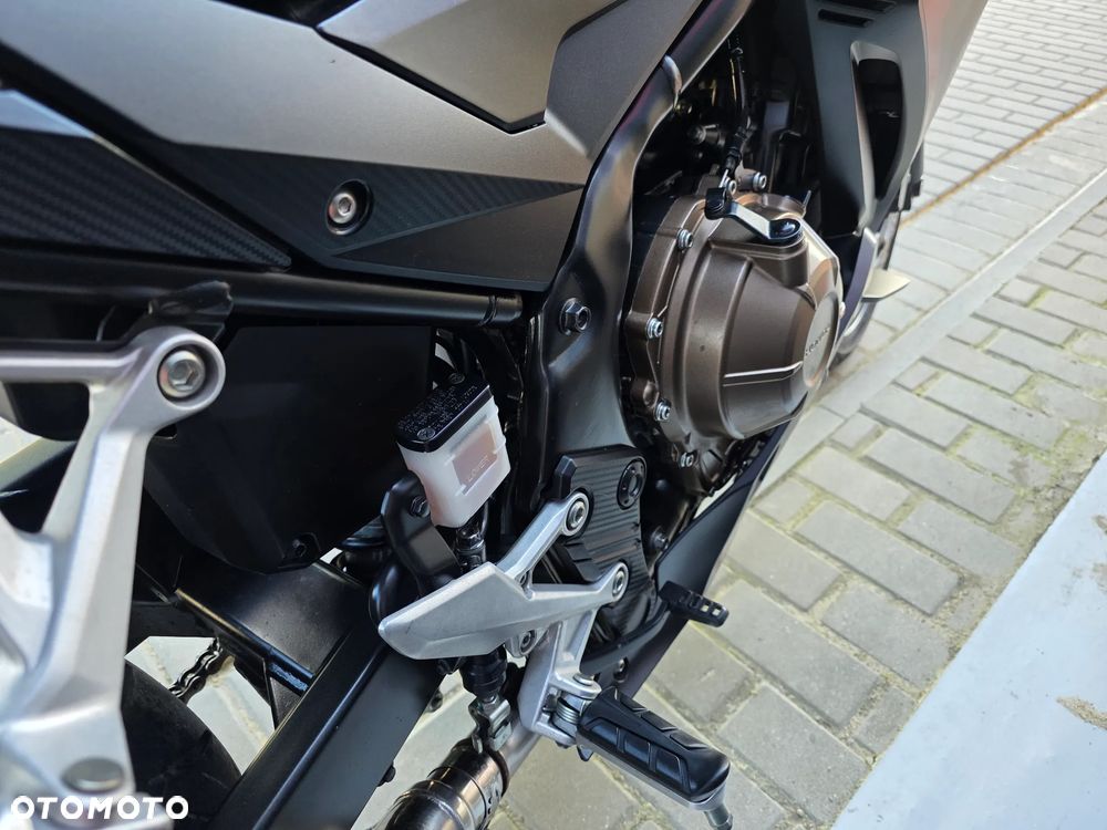 Honda CBR - 19