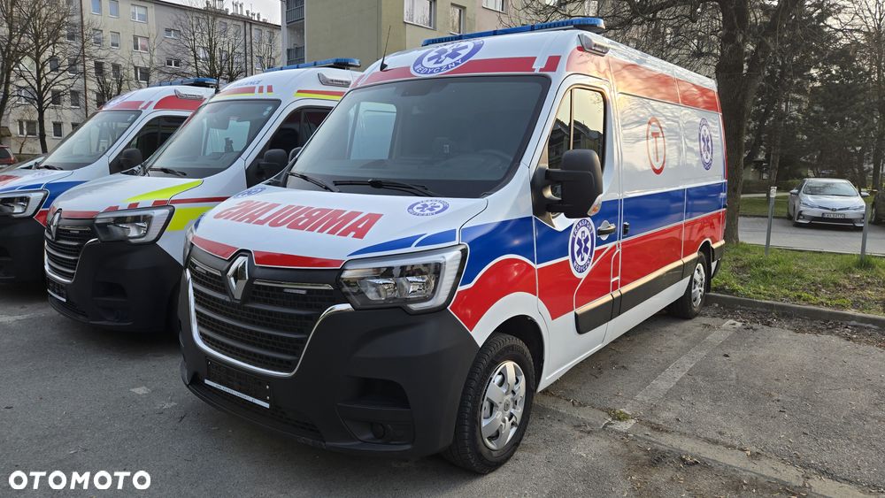 Renault Master Ambulans karetka - 2