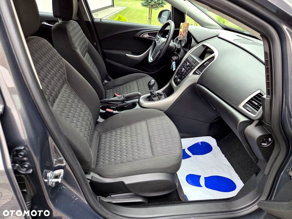 Opel Astra - 17