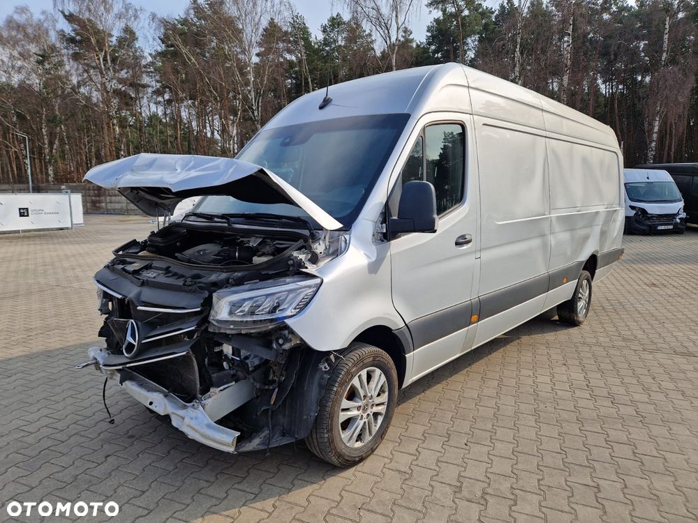 Mercedes-Benz Sprinter - 6