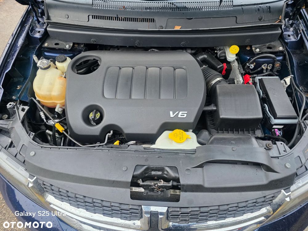 Dodge Journey 2.7 V6 R/T - 30