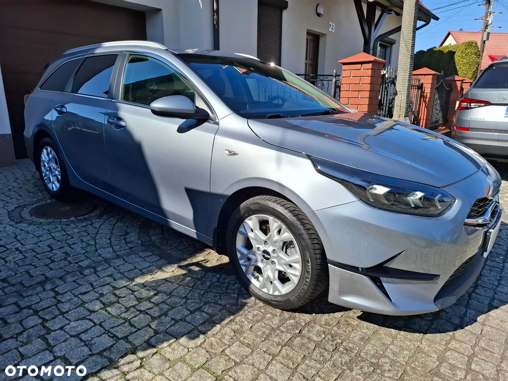 Kia Ceed 1.5 T-GDI M DCT - 11