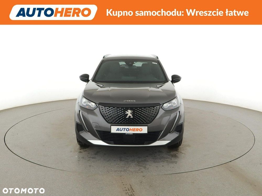 Peugeot 2008 PureTech 130 Allure S&S EAT8 - 12