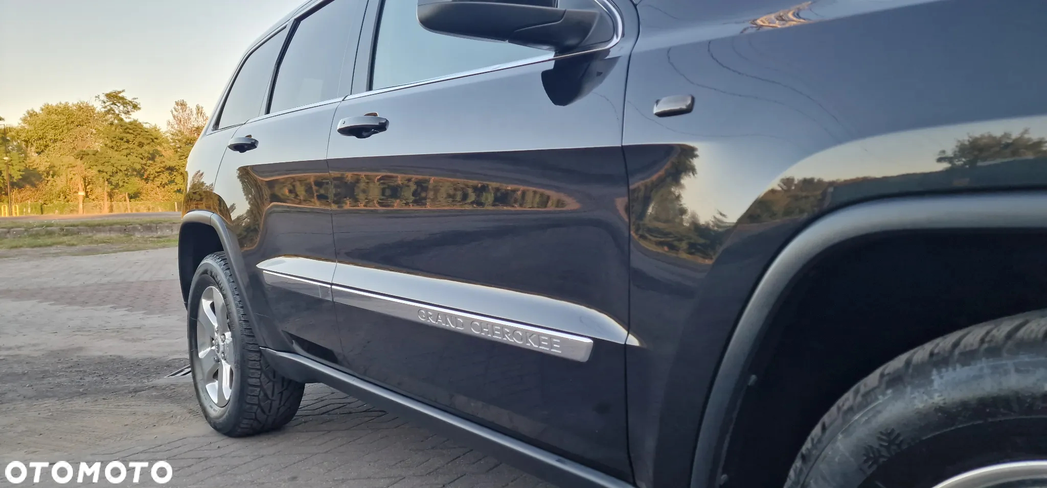 Jeep Grand Cherokee 3.0 CRD Laredo - 39