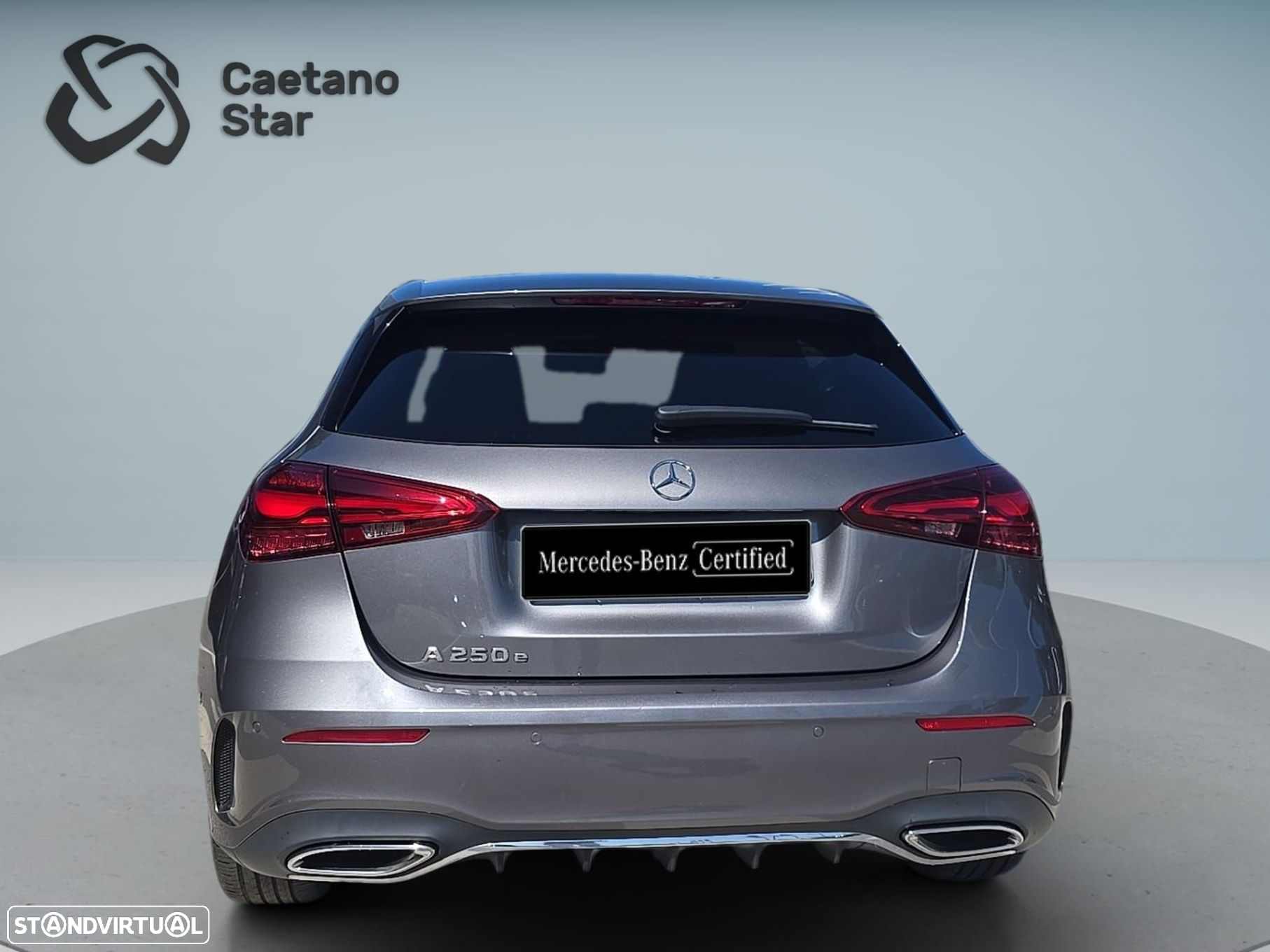 Mercedes-Benz A 250 e AMG Line - 8