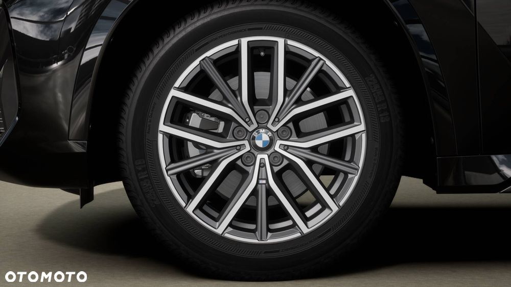 BMW iX1 eDrive20 66.5kWh M Sport Edition - 8