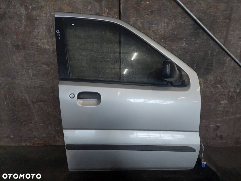 DRZWI KOMPLETNE PRAWY PRZÓD SUZUKI IGNIS I 5D Z2S - 1