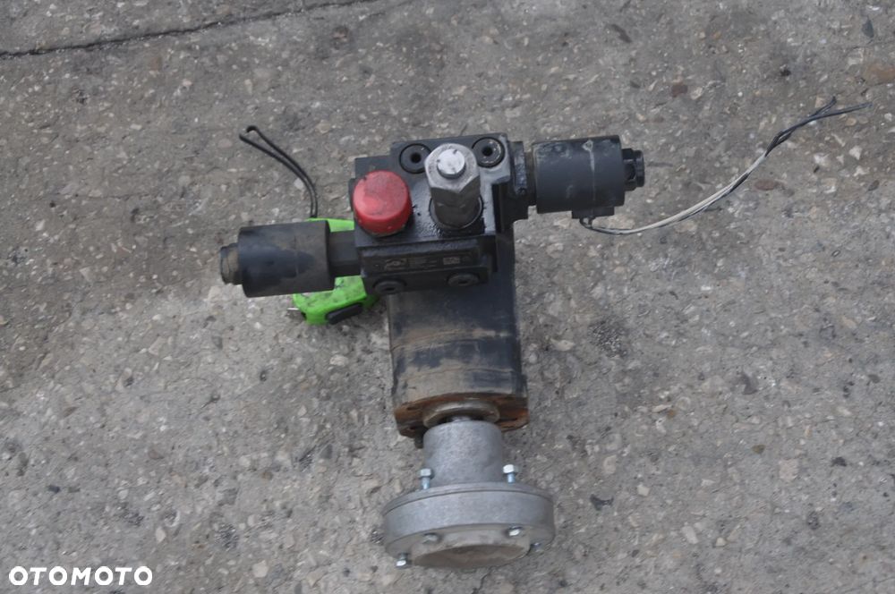 Silnik hydrauliczny pompa wentylator Manitou 630 - 3