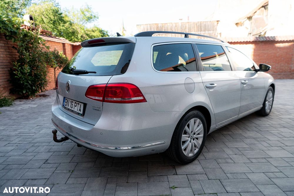 Volkswagen Passat 2.0 TDI BlueMotion Technology DSG Comfortline - 7