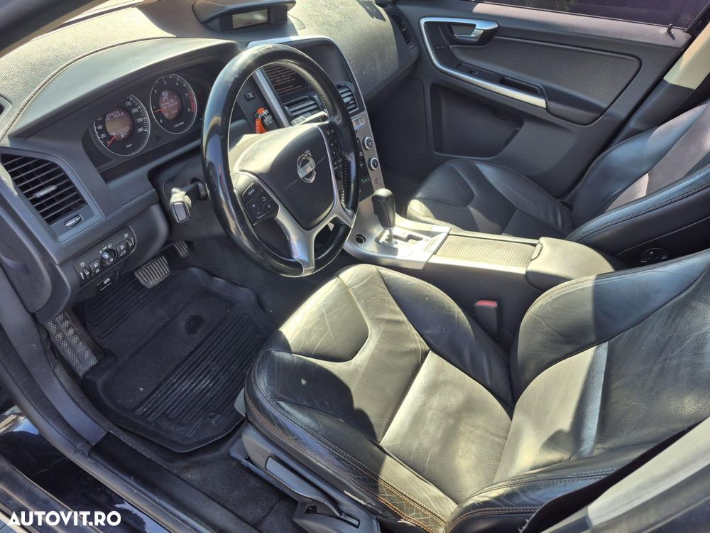 Volvo XC 60 - 8