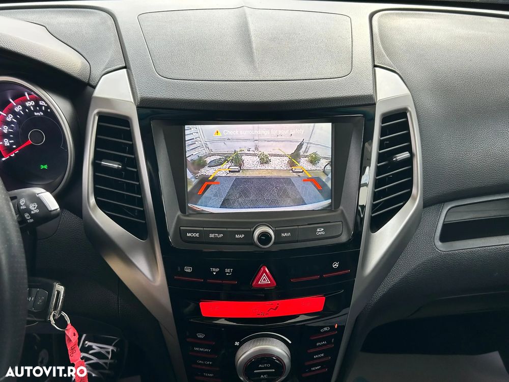 SsangYong Tivoli - 6