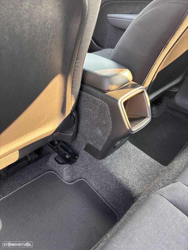 Volvo XC 40 1.5 T2 Momentum Core - 18