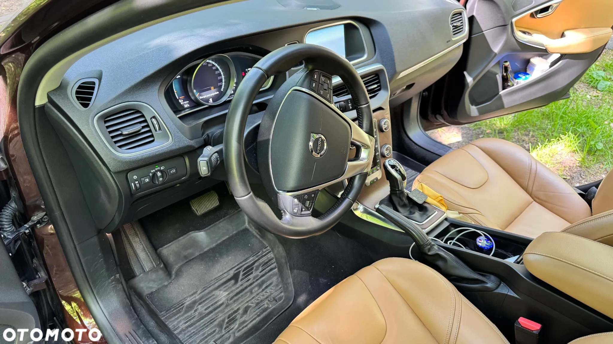 Volvo V40 Cross Country D3 Drive-E Summum - 11