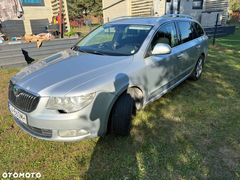 Skoda Superb 2.0 TDI PD Ambition - 16