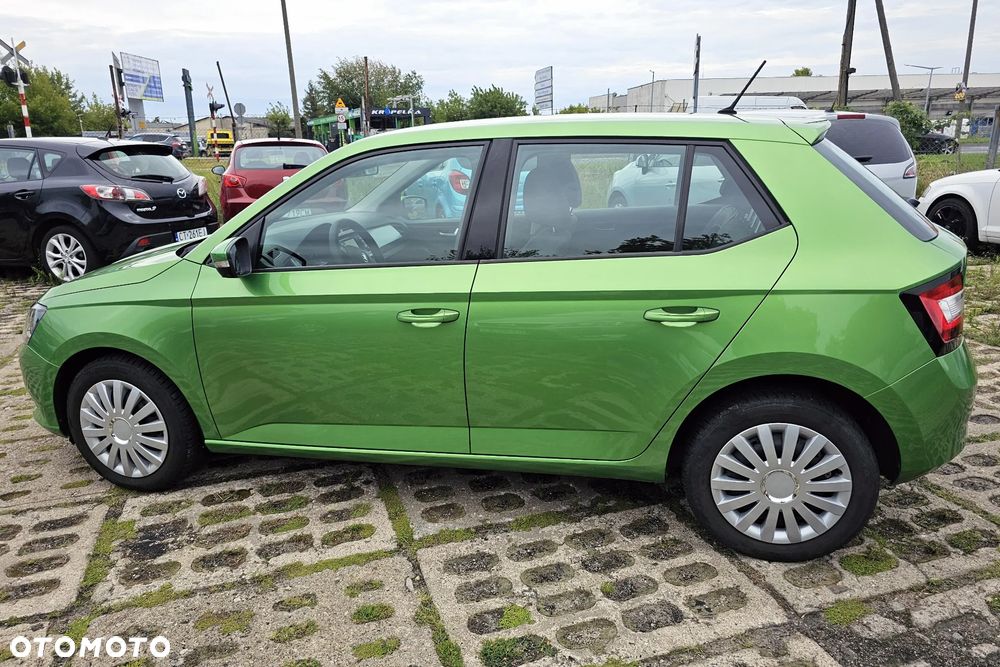 Skoda Fabia - 4