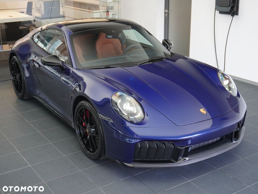 Porsche 911 - 9