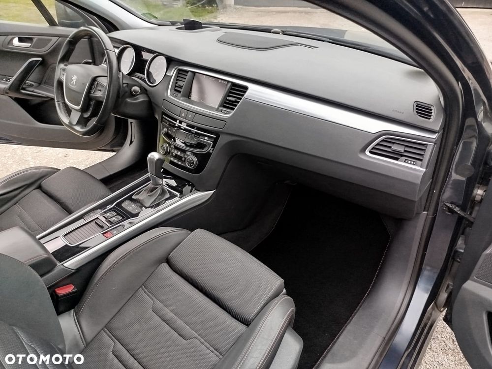 Peugeot 508 BlueHDi 180 EAT6 Stop&Start GT - 25