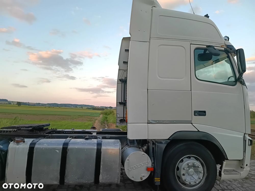 Volvo FH 440 STANDARD MANUAL LODÓWKA KLIMA - 11