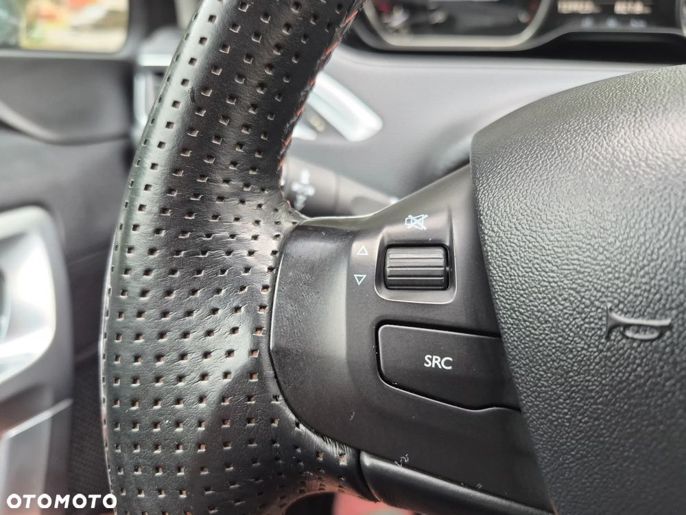 Peugeot 2008 PureTech 130 Stop&Start Crossway - 31