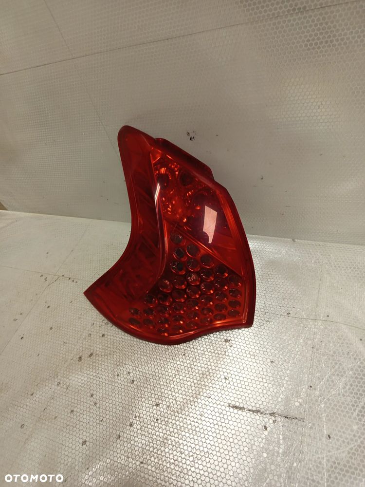 + LAMPA PRAWA TYŁ TYLNA PEUGEOT 3008 - 2