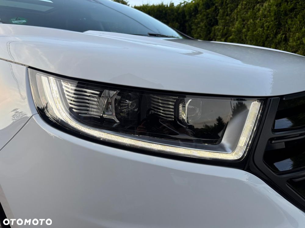 Ford Edge 2.0 TDCi 4x4 ST-LINE - 21