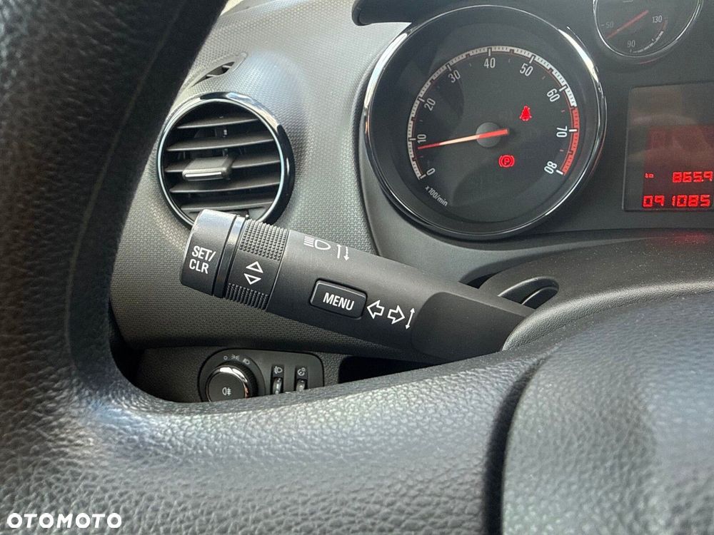 Opel Meriva - 16