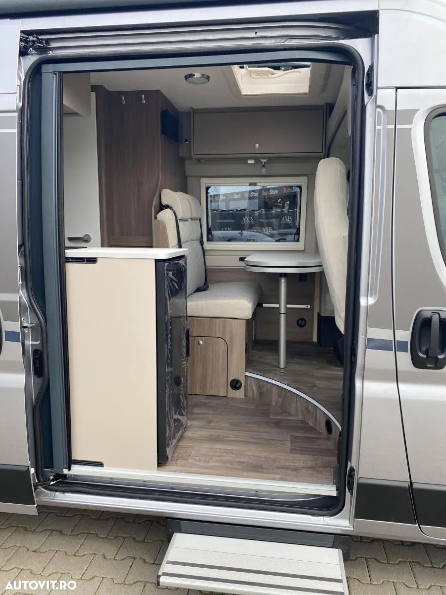 Hymer-Eriba Carado CVE600 - 6