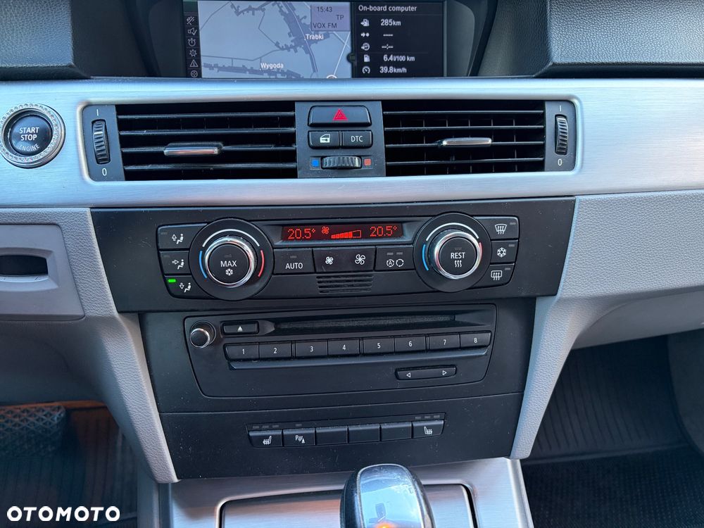 BMW Seria 3 320d - 25