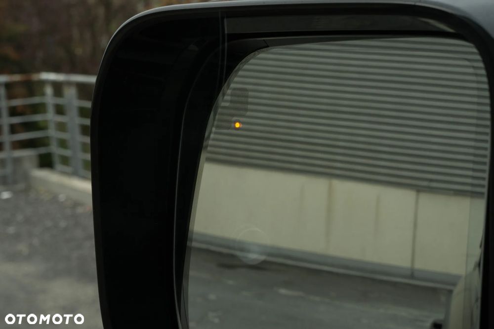 Land Rover Defender 5.0 P525 V8 Carpathian Edition - 40