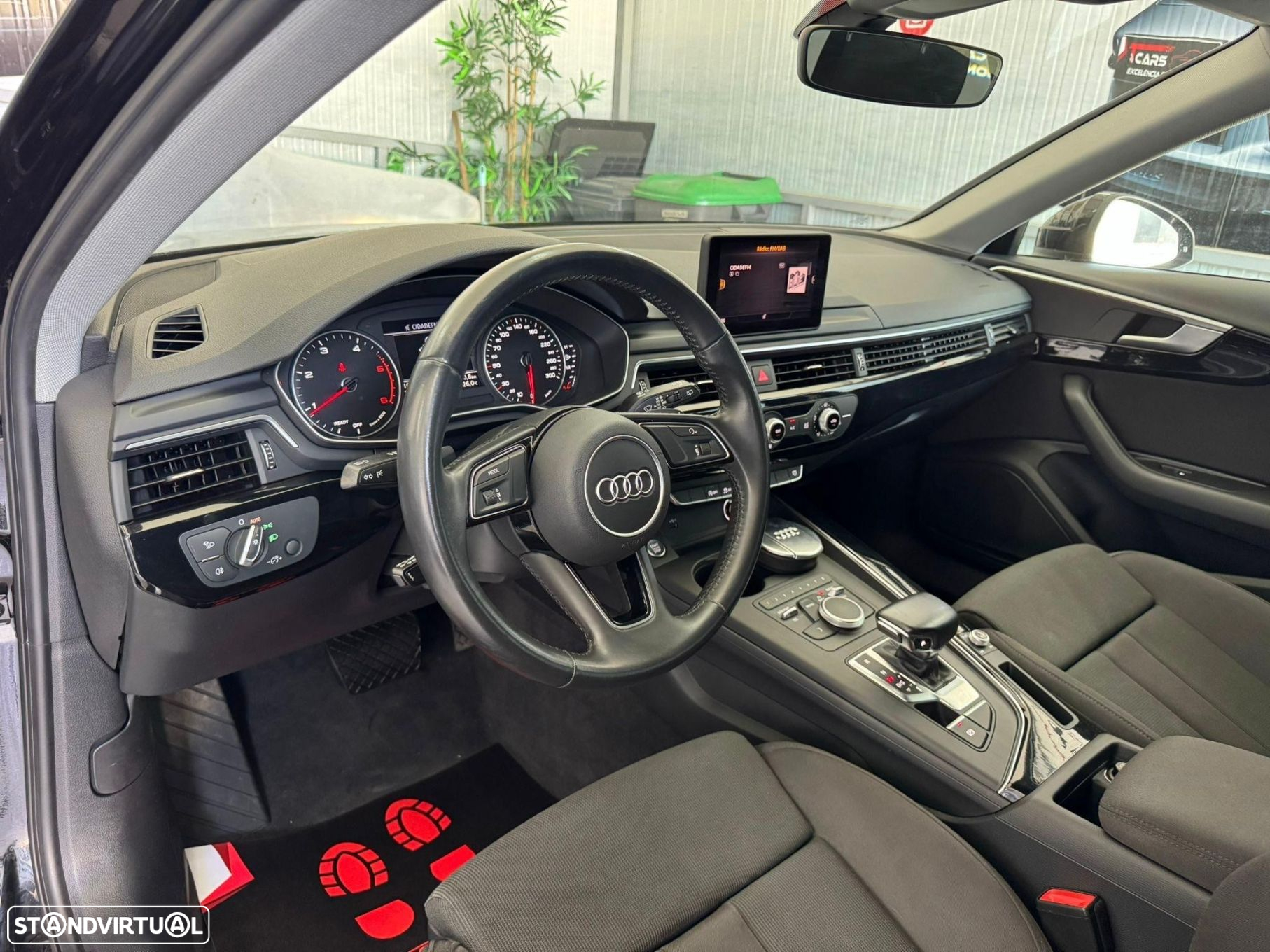Audi A4 Avant 2.0 TDI Sport S tronic - 13