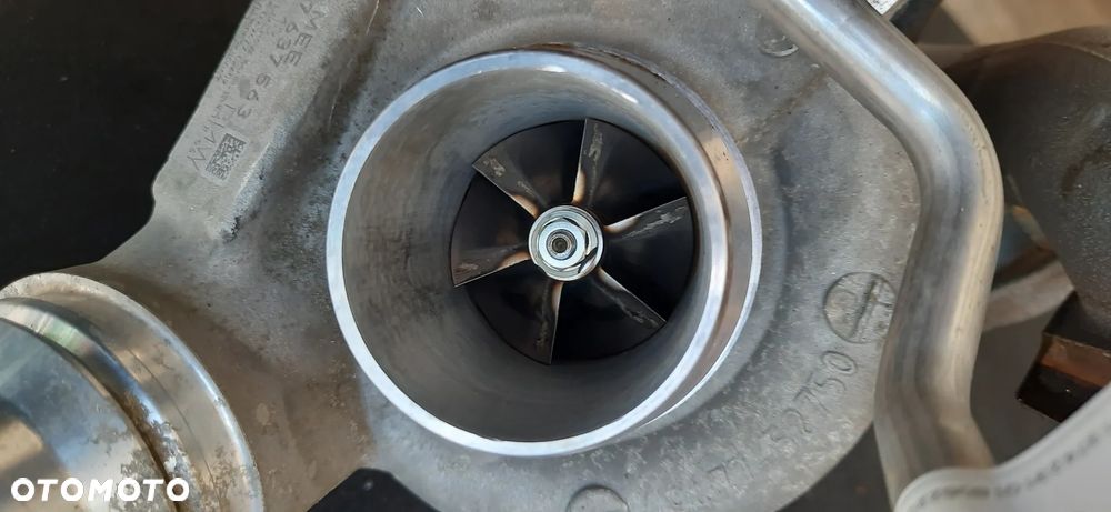 Turbina Turbosprężarka BMW Silnik B48 7637563 MFD 49477-02409 - 3