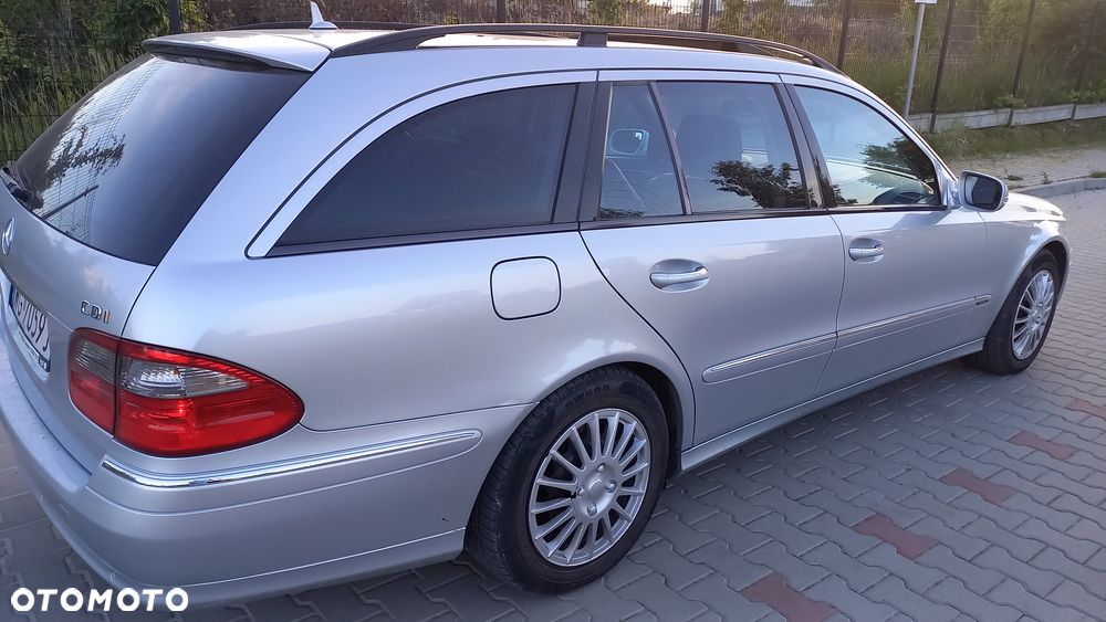 Mercedes-Benz Klasa E 320 CDI 7G-TRONIC Avantgarde DPF - 9