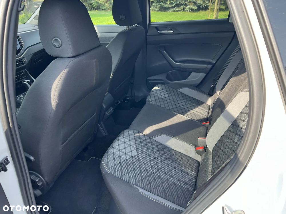 Volkswagen Taigo 1.5 TSI OPF DSG R-Line - 9