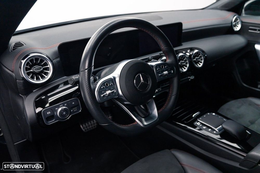 Mercedes-Benz CLA 250 e 8G-DCT AMG Line - 23