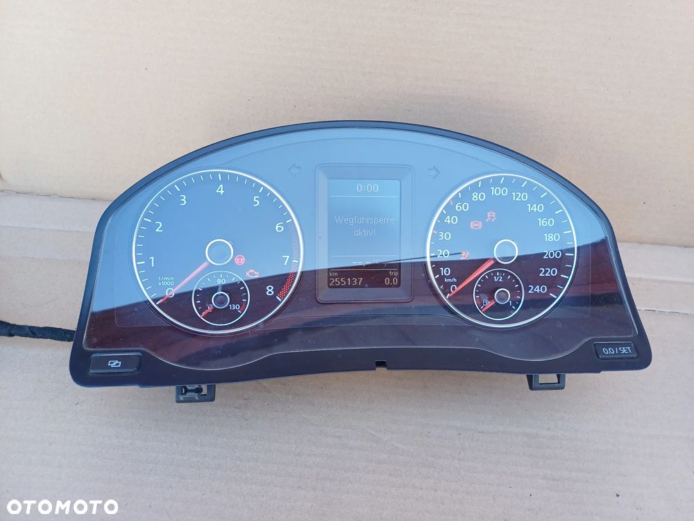 Golf VI Plus 1.4 tsi licznik 5M0920870 Golf Plus lift Europa - 1