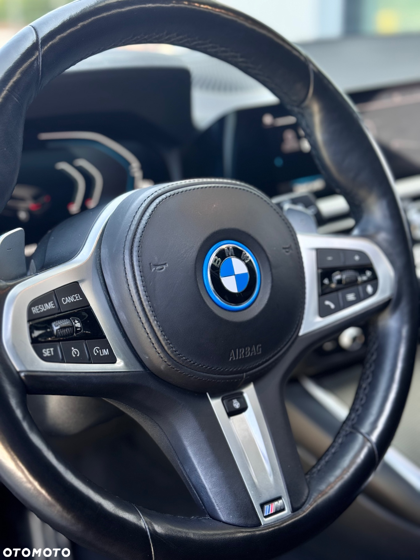 BMW Seria 3 330e Touring xDrive M Sport - 15