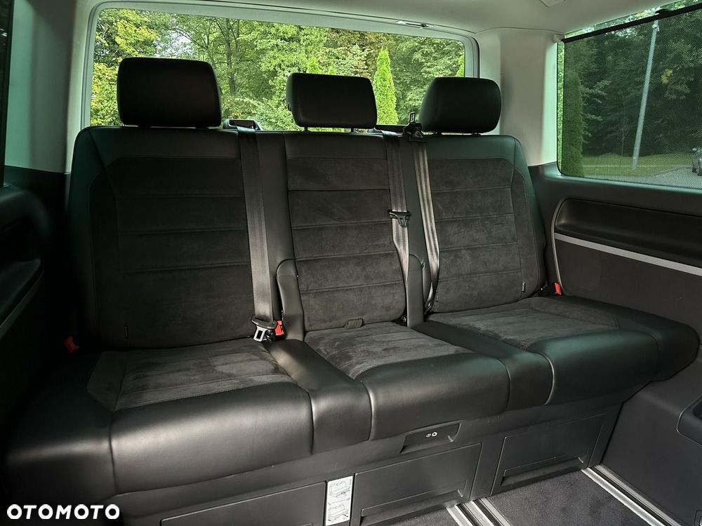 Volkswagen Multivan - 14