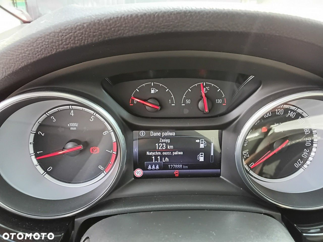Opel Astra 1.4 Turbo Innovation - 29